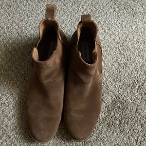Size 8 Steve Madden brown boots